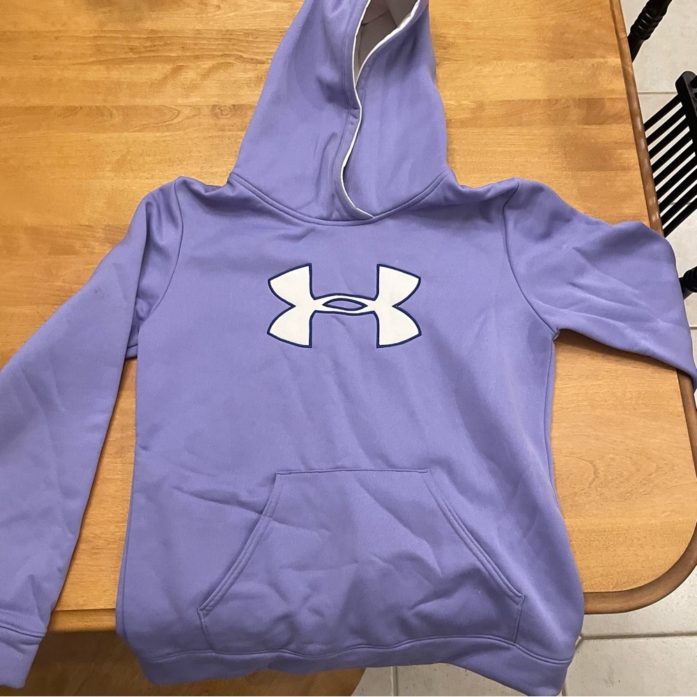 Under Armour Sweatshirt